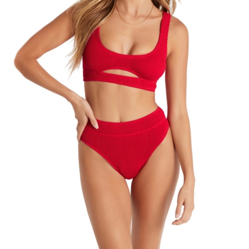 Everything but water bikini - Picture 2 of 4